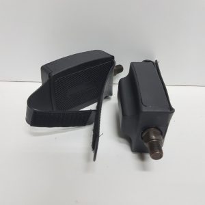 PEDALES PARA BICICLETAS ESTATICAS CON CORREAS VELCRO LQ0070